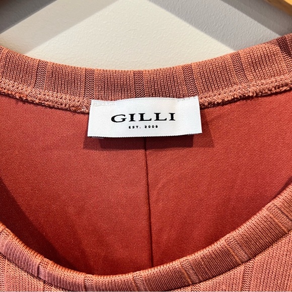 Gilli Short Sleeve Mini Dress - Picture 3 of 4